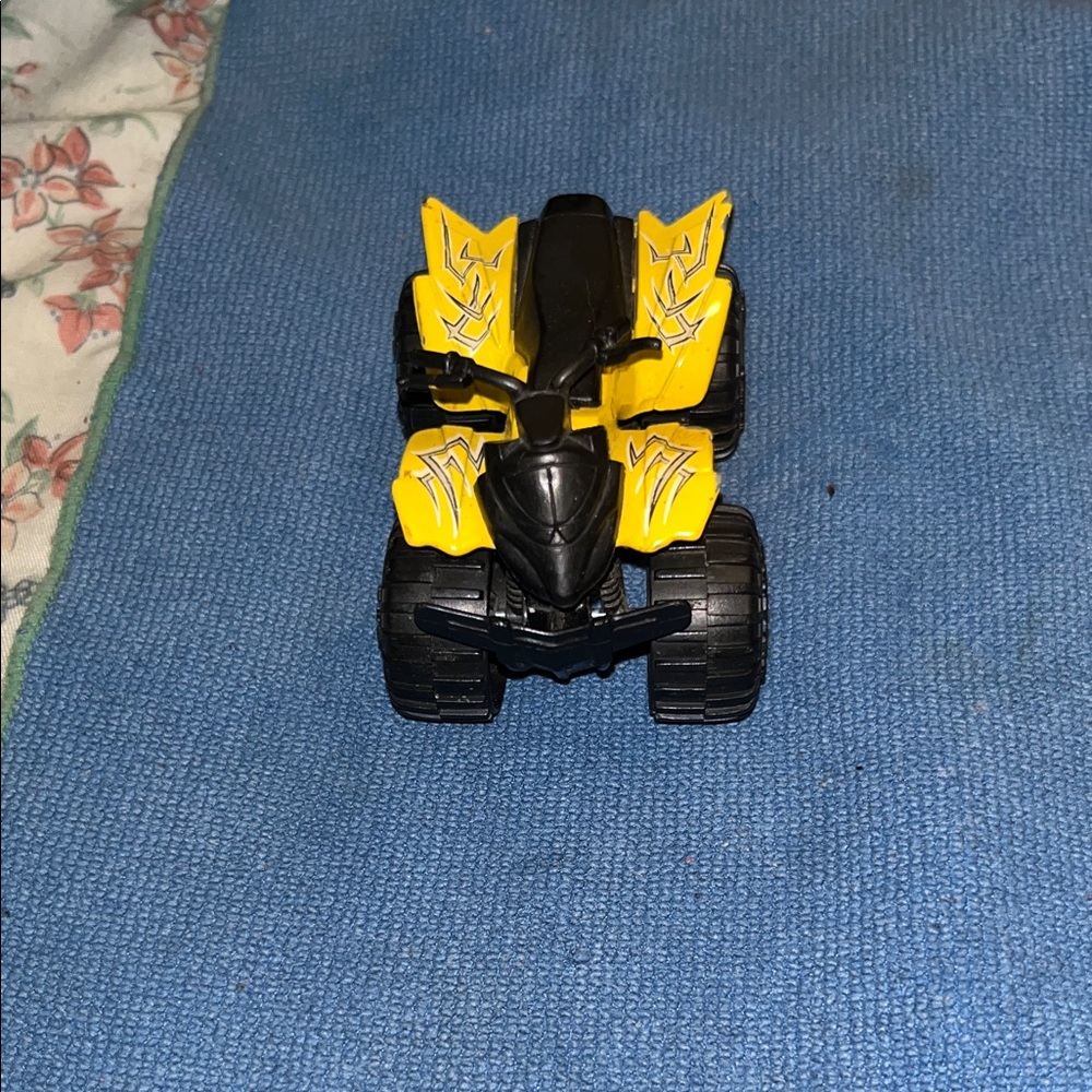 Greenbrier International Yellow and Black EX500 ATV